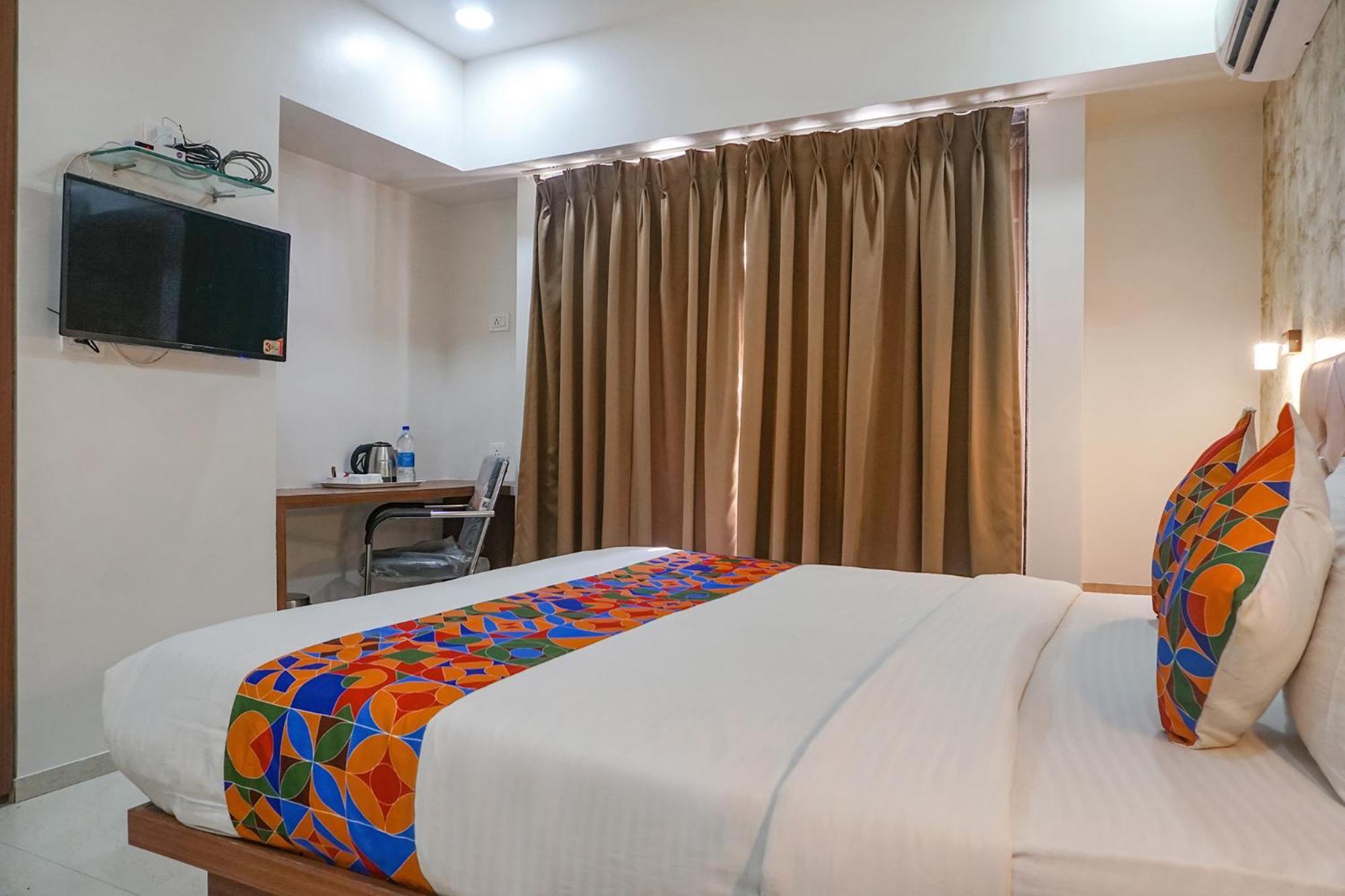Fabhotel Emersion Residency - High Street Near Laxman Nagar, Baner 浦那 外观 照片