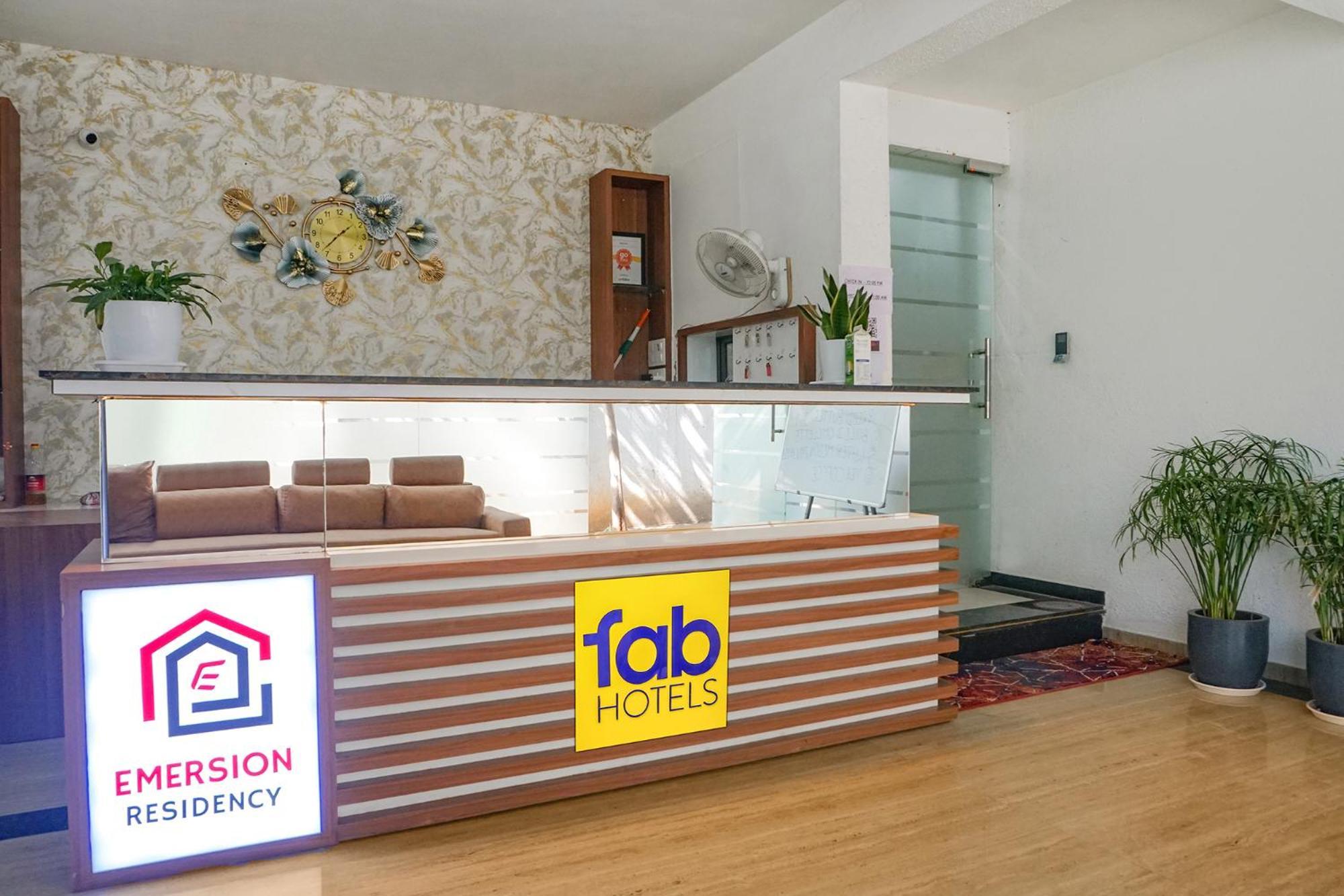 Fabhotel Emersion Residency - High Street Near Laxman Nagar, Baner 浦那 外观 照片