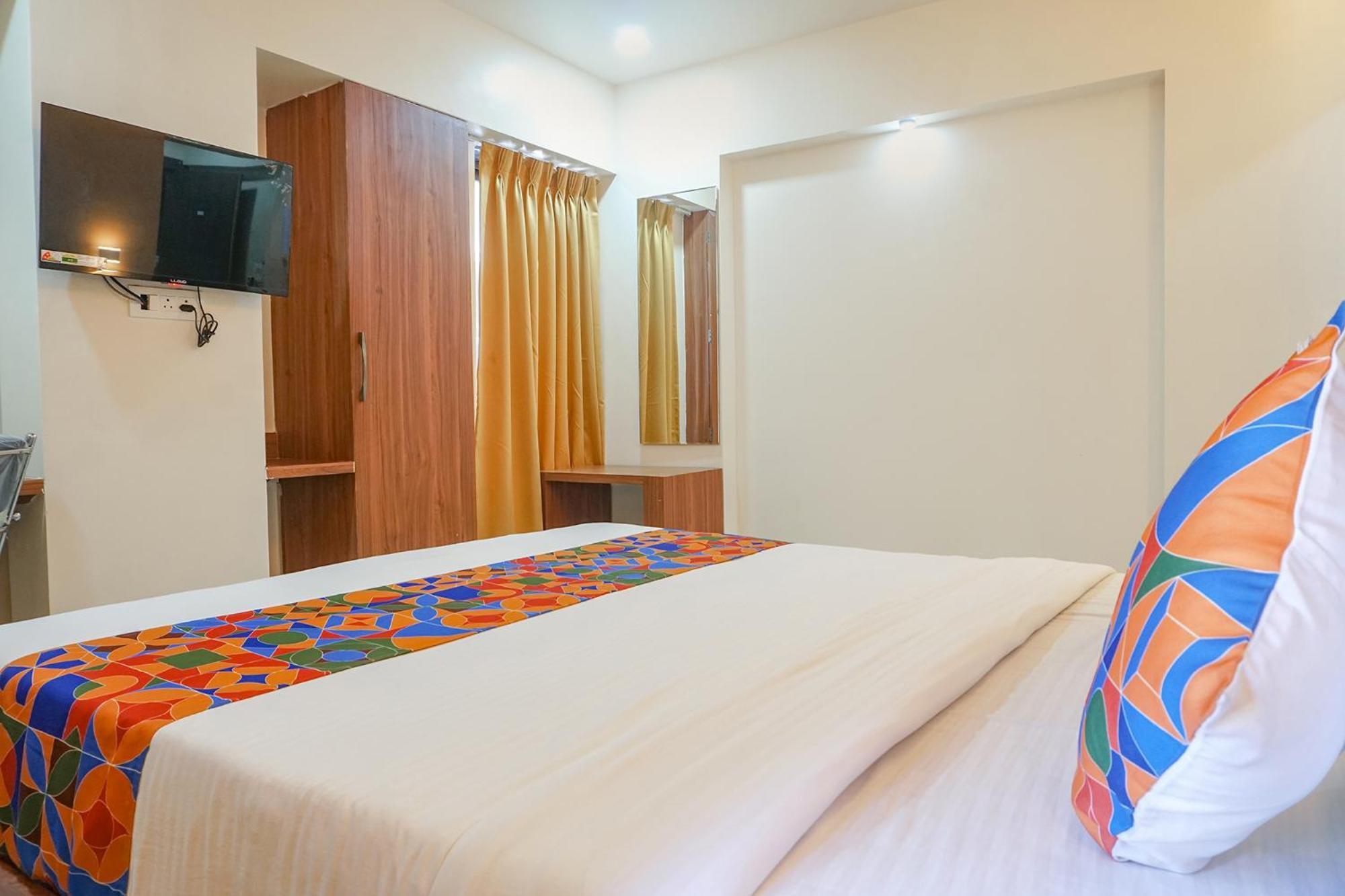 Fabhotel Emersion Residency - High Street Near Laxman Nagar, Baner 浦那 外观 照片