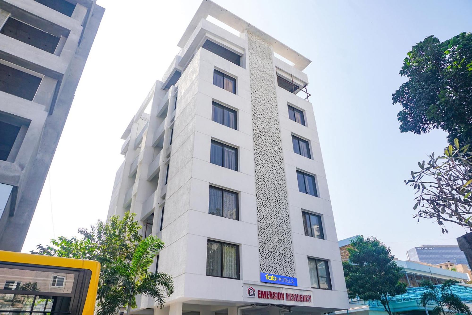 Fabhotel Emersion Residency - High Street Near Laxman Nagar, Baner 浦那 外观 照片