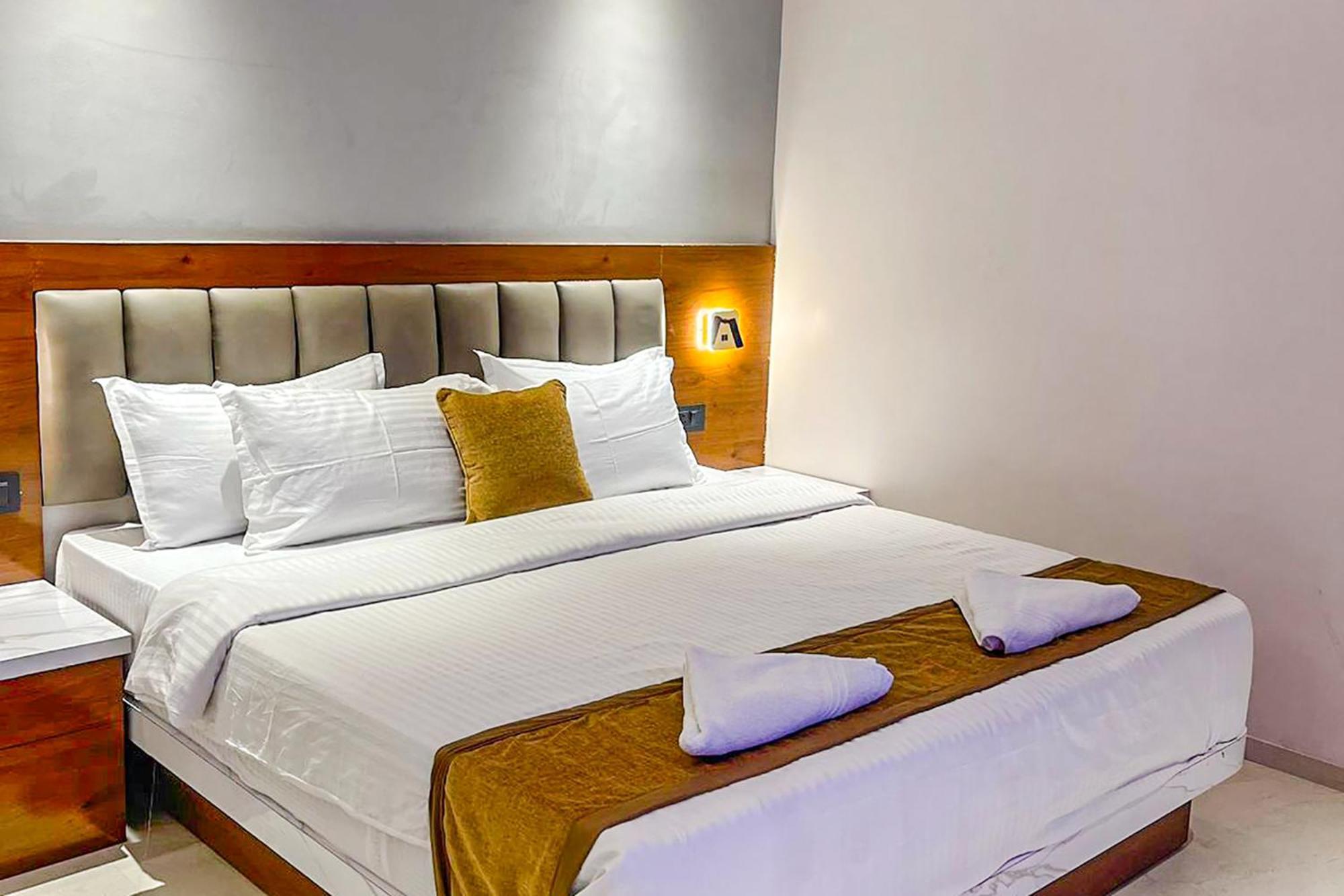 Fabhotel Emersion Residency - High Street Near Laxman Nagar, Baner 浦那 外观 照片